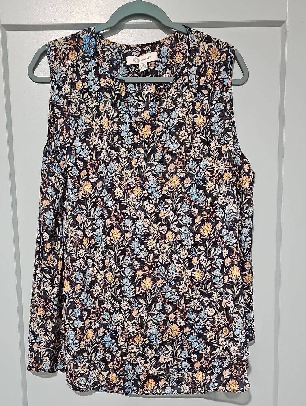 cristina B Navy Floral V-Neck Sleeveless Camisole